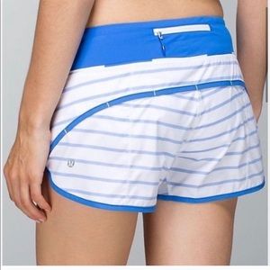 Lululemon Athletica Speed Shorts 2.5